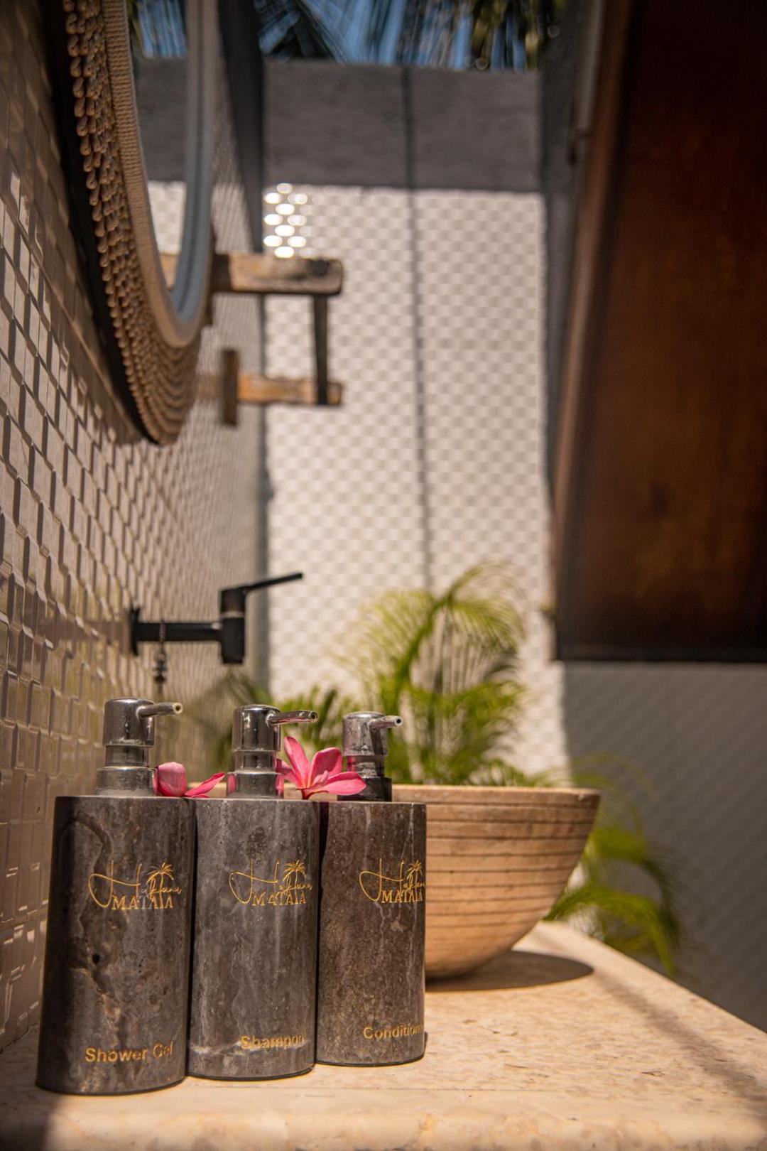Hotel Hakuna Matata 4*
